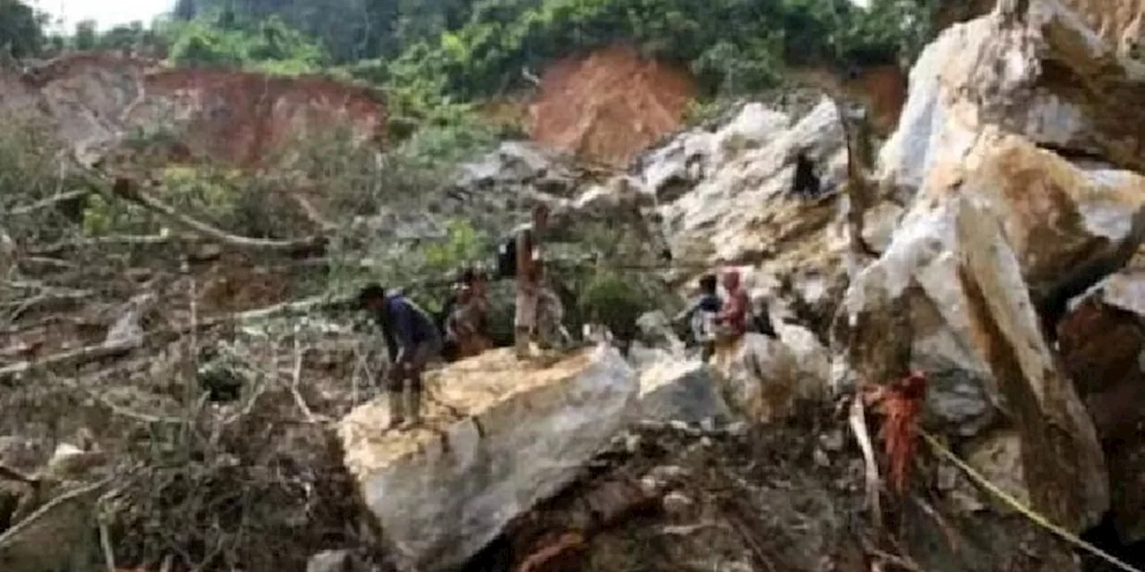 Kondisi Medan Membuat Pencarian Korban Longsor Menjadi Sulit