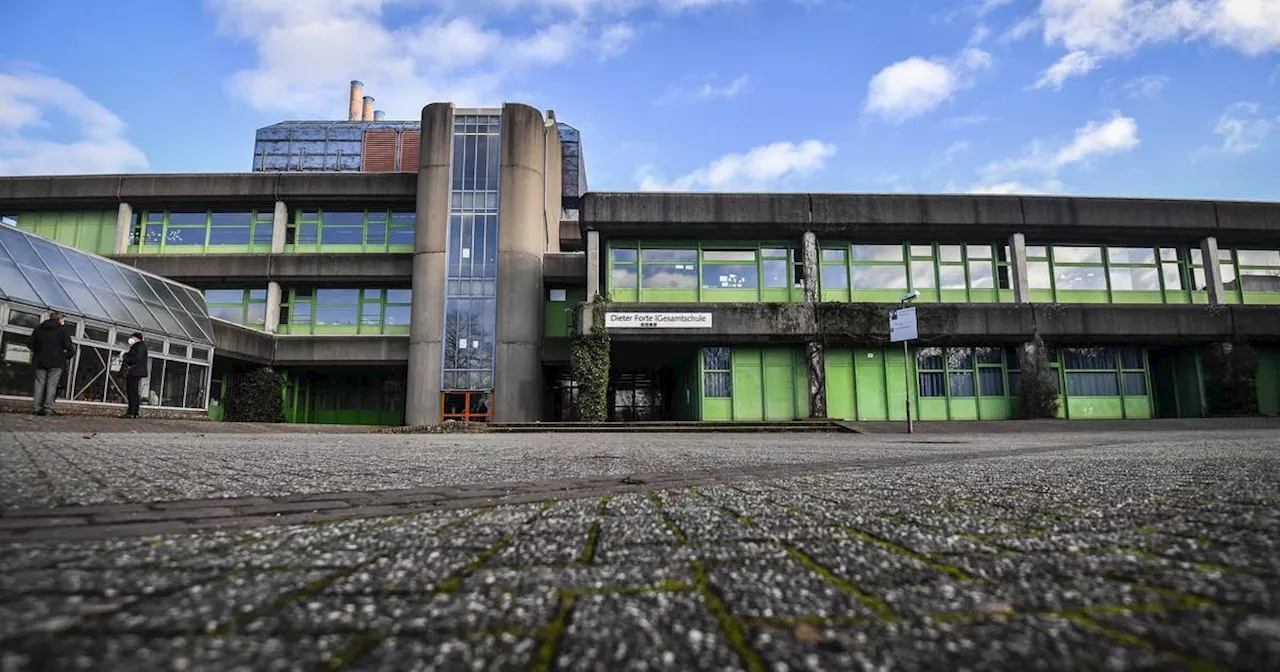 Schüler protestieren gegen AfD-Veranstaltung an ihrer Schule