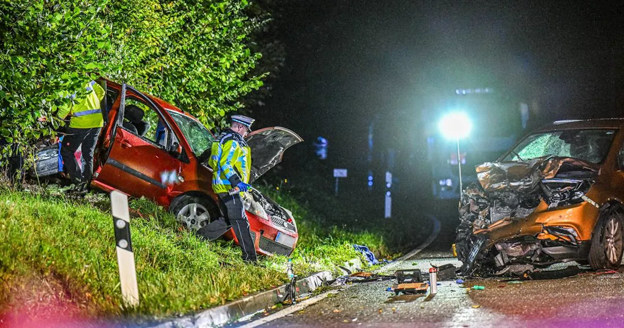 Waldbronn: Zwei Kinder sterben bei Autounfall