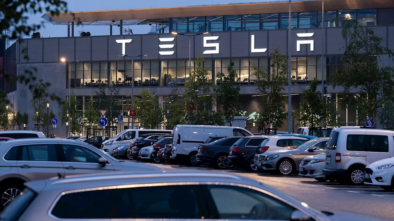 Viele Krankmeldungen: Tesla-Chefs machen unangemeldete Hausbesuche zur Kontrolle