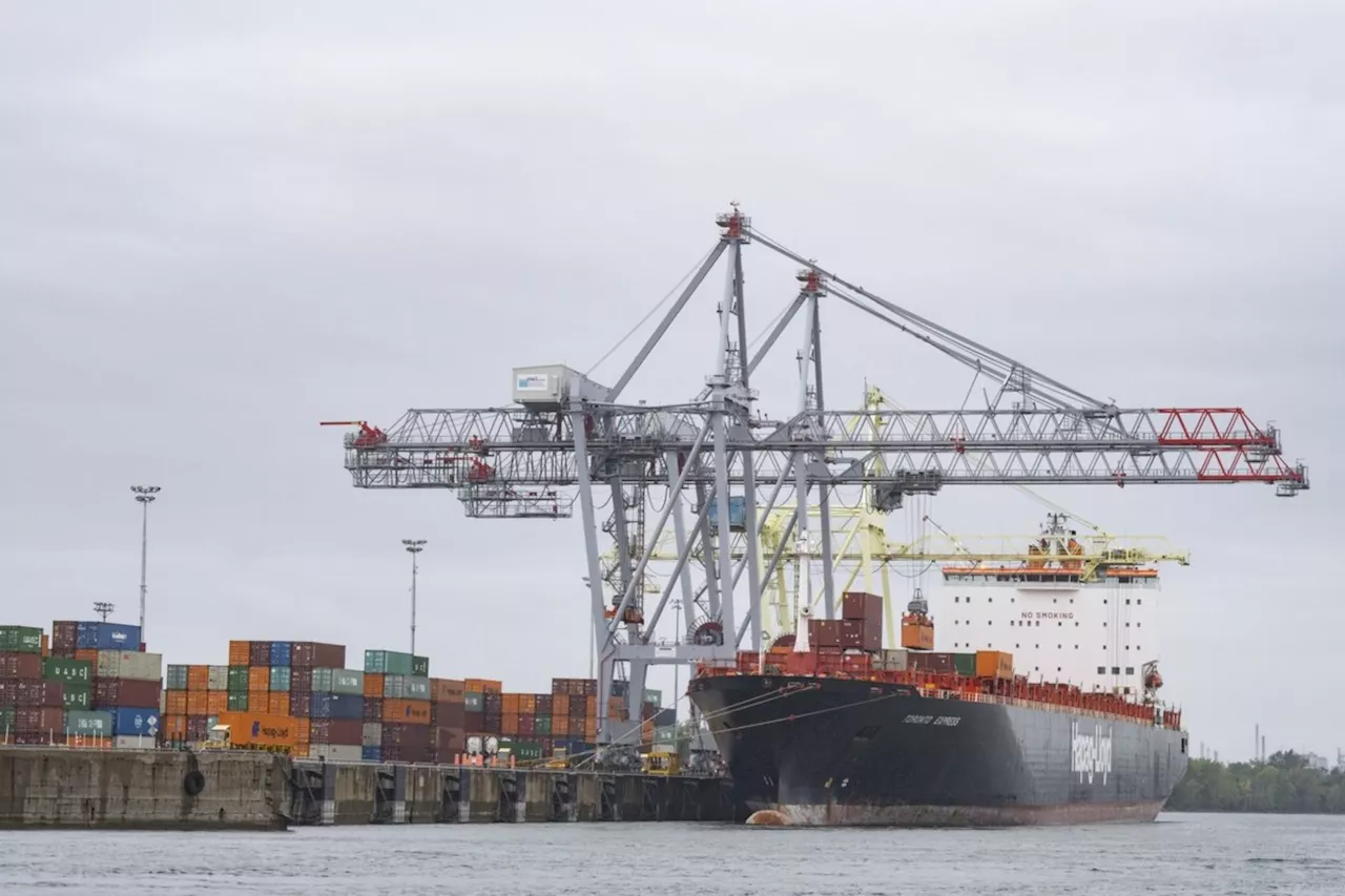 Port of Montreal dockworkers threaten three-day strike beginning Monday, union says