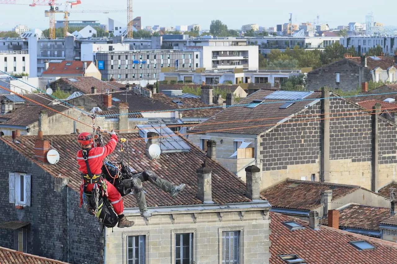 Bordeaux. Un exercice grandeur nature à 20 mètres du sol pour les pompiers du Grimp