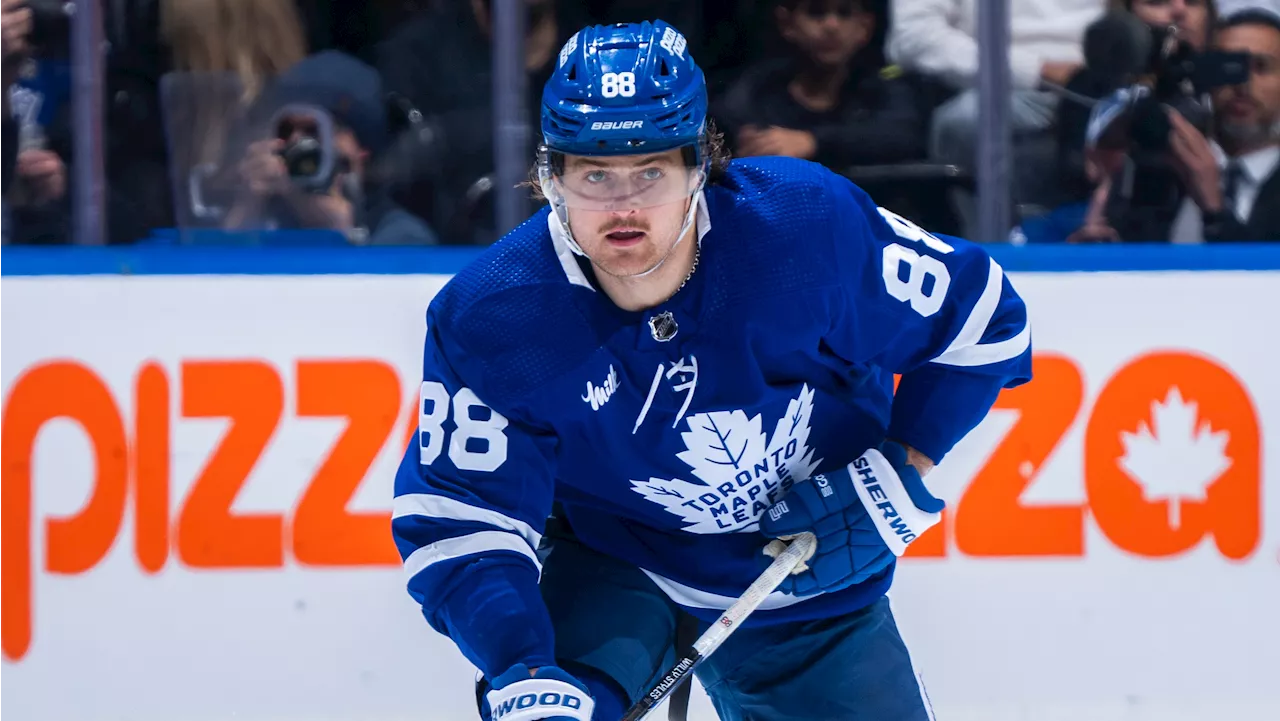 Leafs' Nylander 'fine' after collision, Tavares sits late following hit