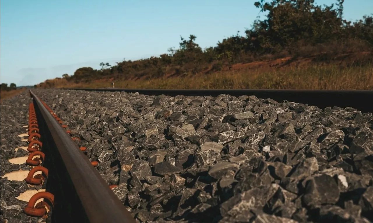 Vale retoma transporte de cargas na Estrada de Ferro Vitória a Minas após incêndio