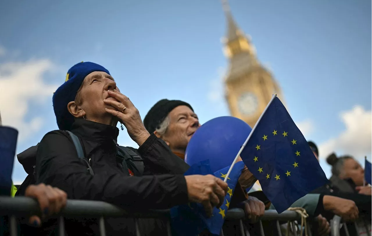 Brexit : Des Britanniques défilent pour le retour de la Grande-Bretagne dans l’Union européenne