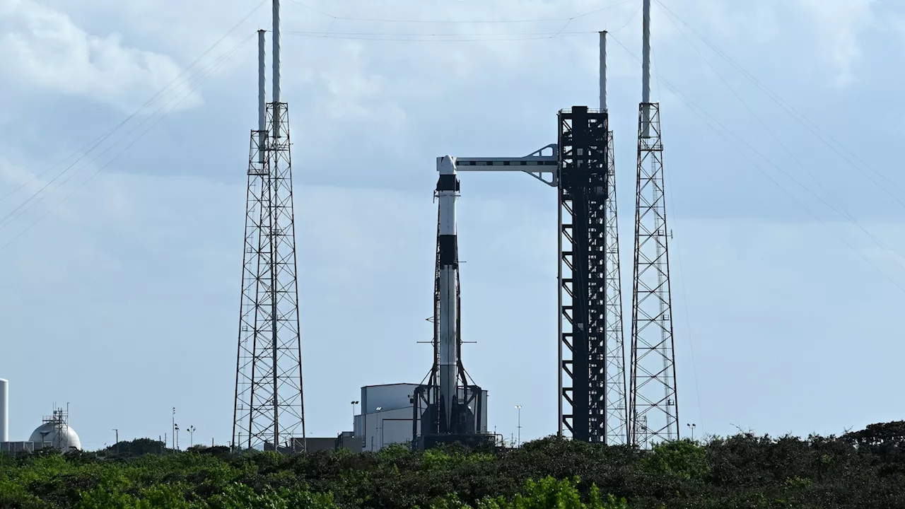 SpaceX To Launch Crew Dragon With Empty Seats For Returning Astronauts