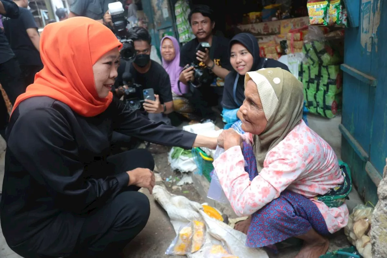 Khofifah blusukan ke Pasar Tradisional Tuban di hari keempat kampanye