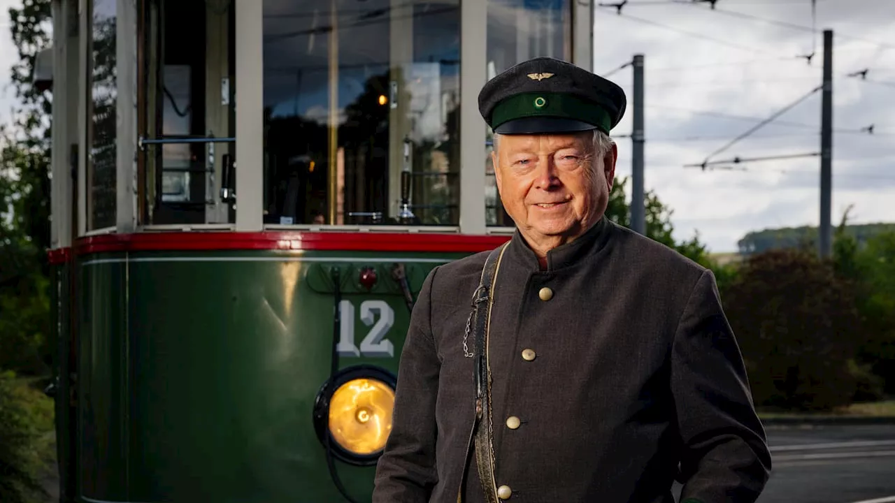 Thüringen: Klaus Doller (84) fährt seit 70 Jahren Straßenbahn in Gera