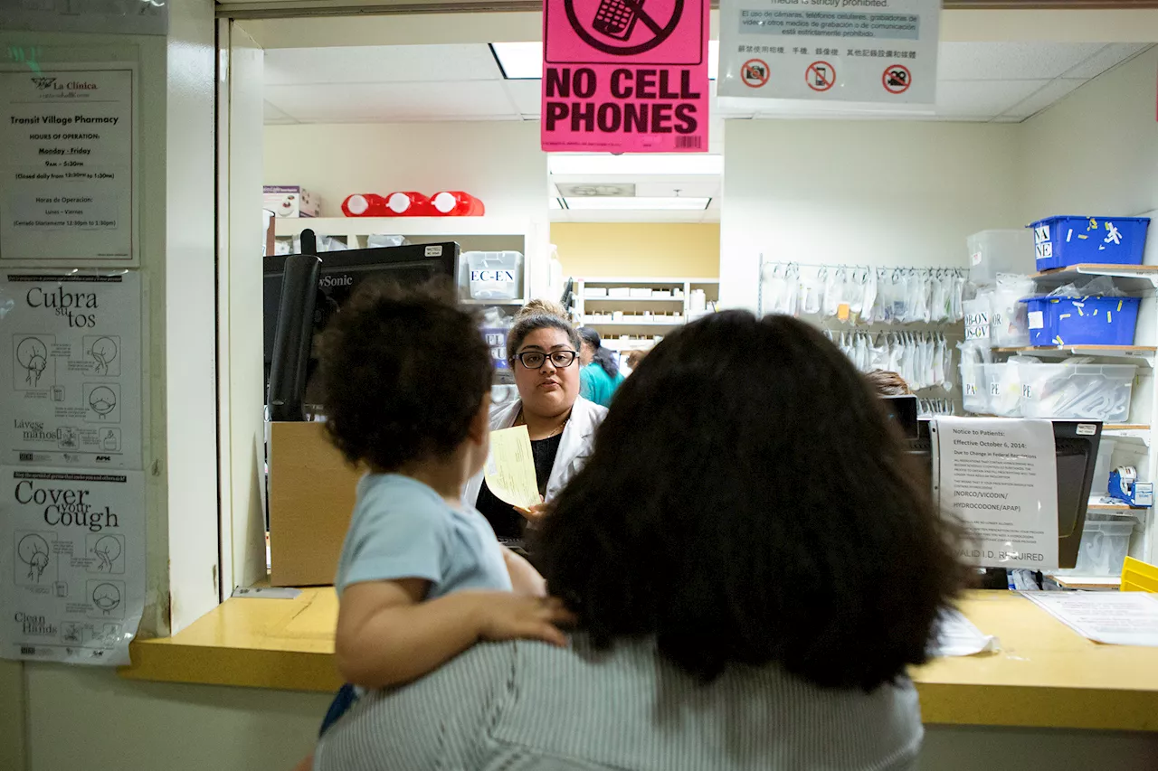 Newsom sides with health care industry in rejecting rules for prescription drug middlemen, hedge funds