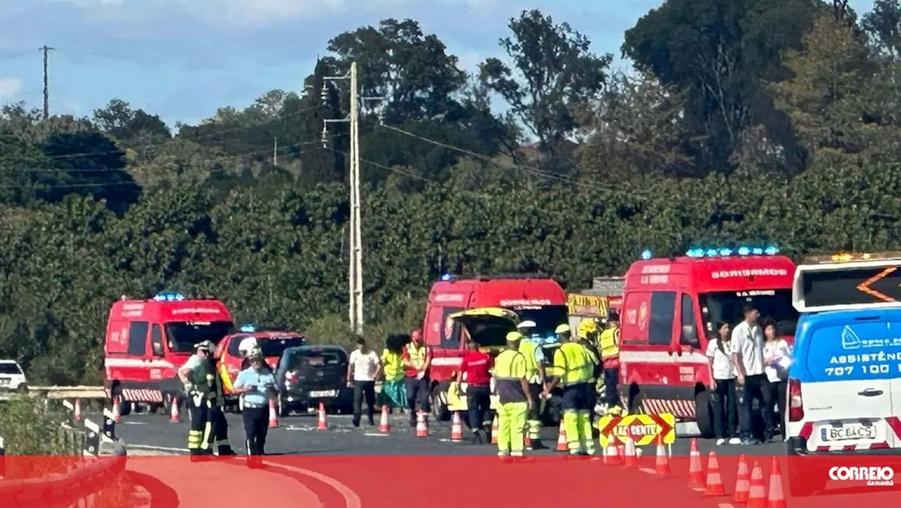 Mulher morre e duas outras ficam feridas num acidente no IC1