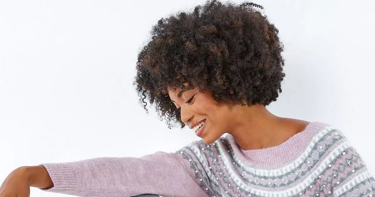 Roman shoppers swoon over 'unusual' £38 jumper as 'that bit special'