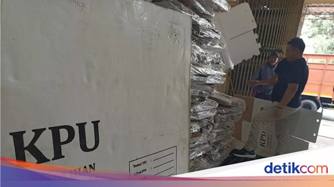 KPU Kota Blitar Terima Logistik Pilkada 432 Kotak Suara