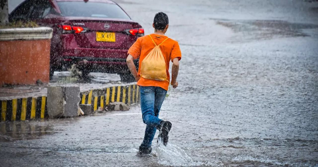 Otra onda tropical mantendrá el tiempo lluvioso en el Atlántico