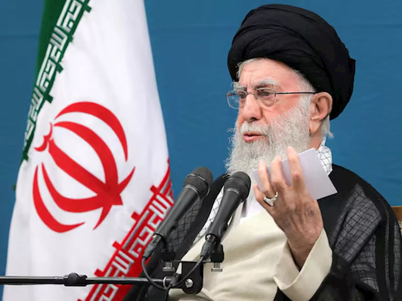 ایران کے سپریم لیڈر خامنہ ای محفوظ مقام پر منتقل