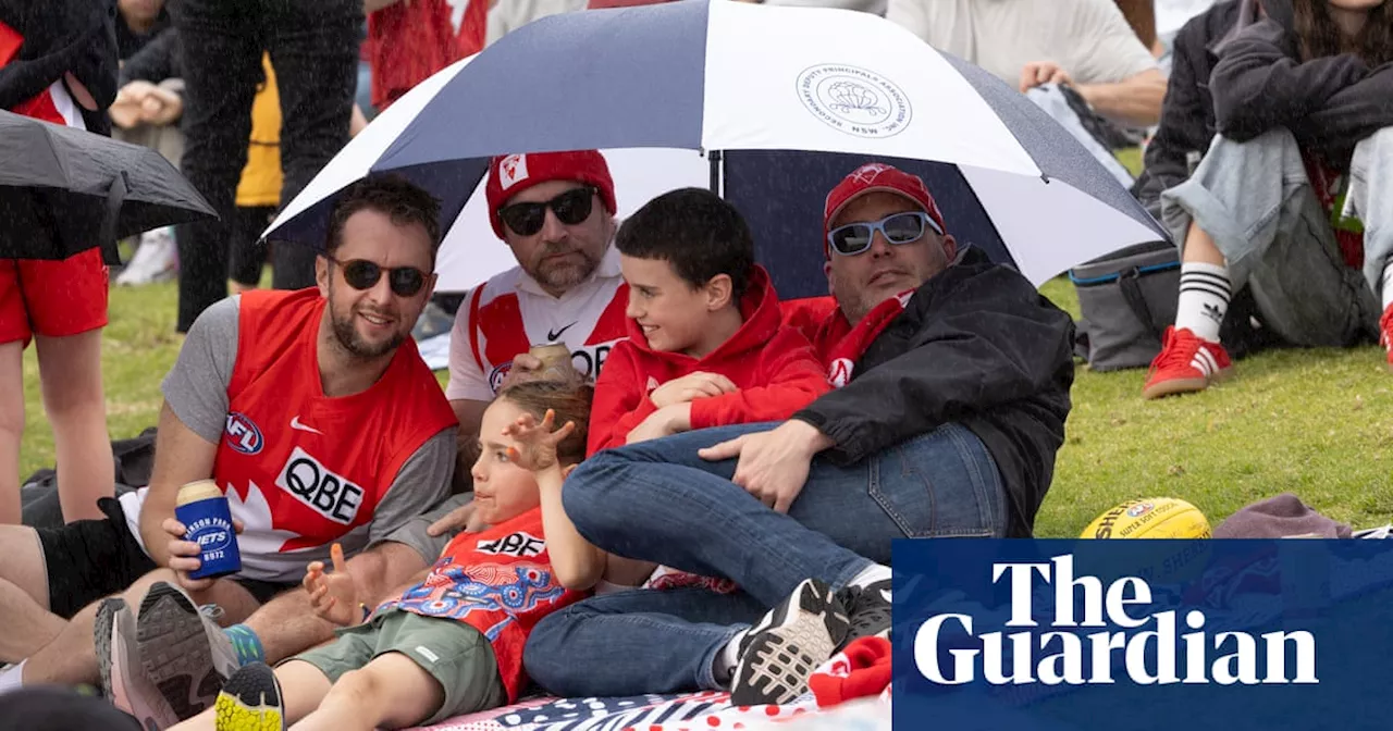 Sydney Swans fans’ high hopes soon turn sour as Brisbane Lions roar to victory