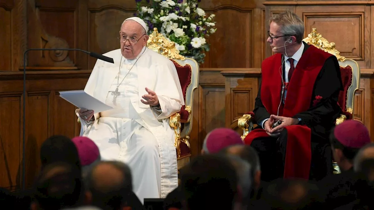 Pope to Belgian professors: Expand boundaries, seek truth