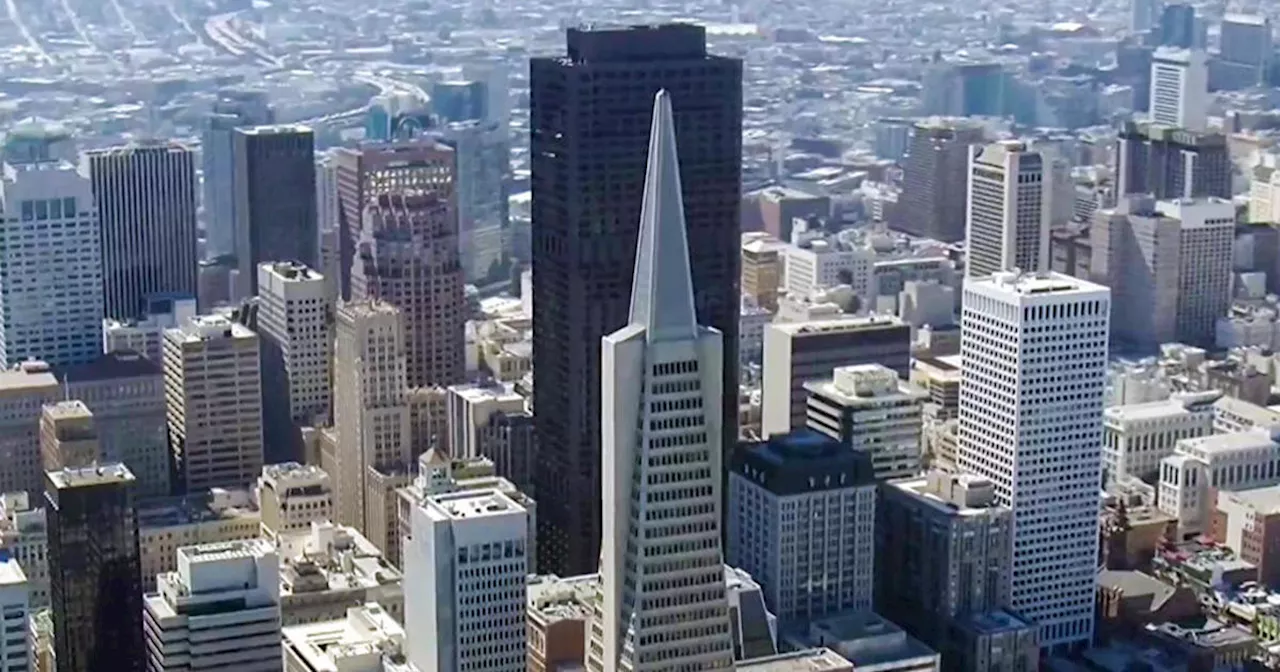 Glass from broken Transamerica Pyramid window falls to street below