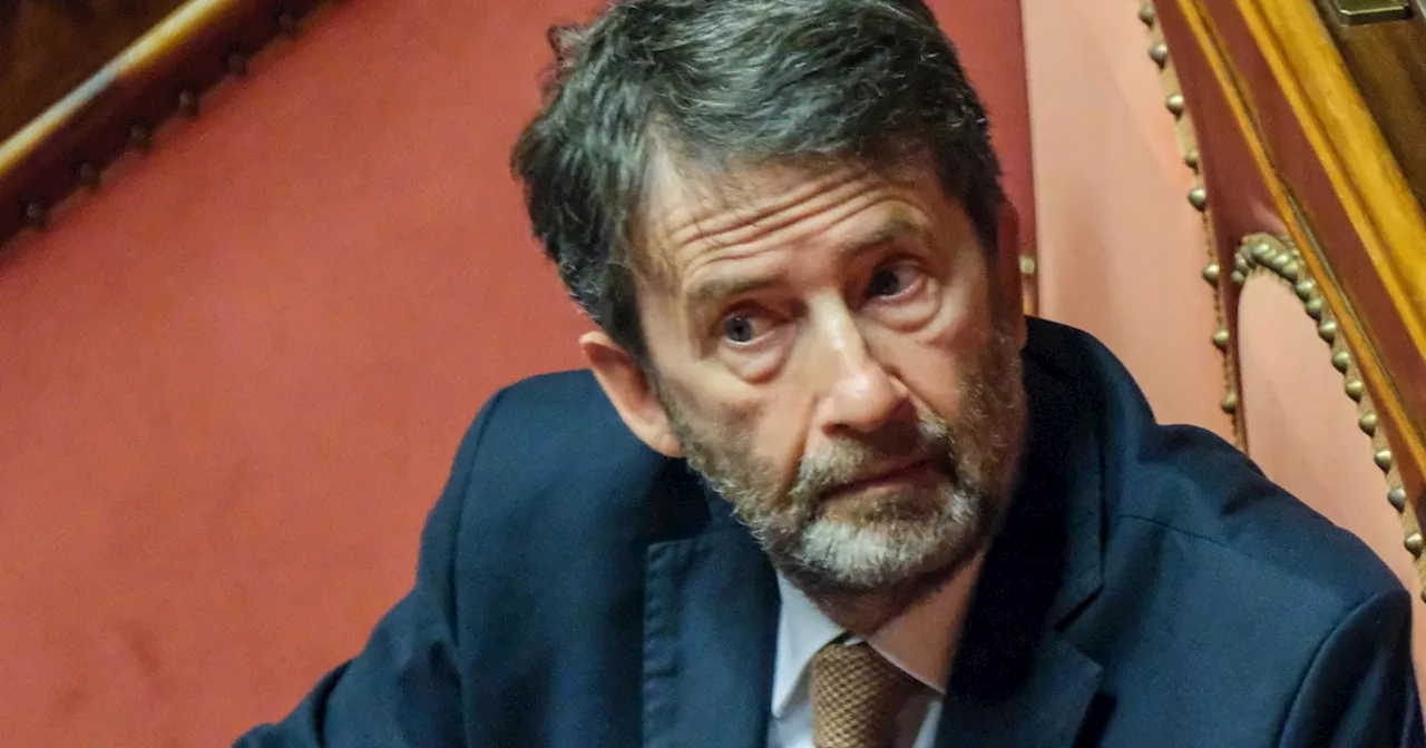 Franceschini, il tragico romanzo fascio-arcobaleno è pieno di luoghi comuni