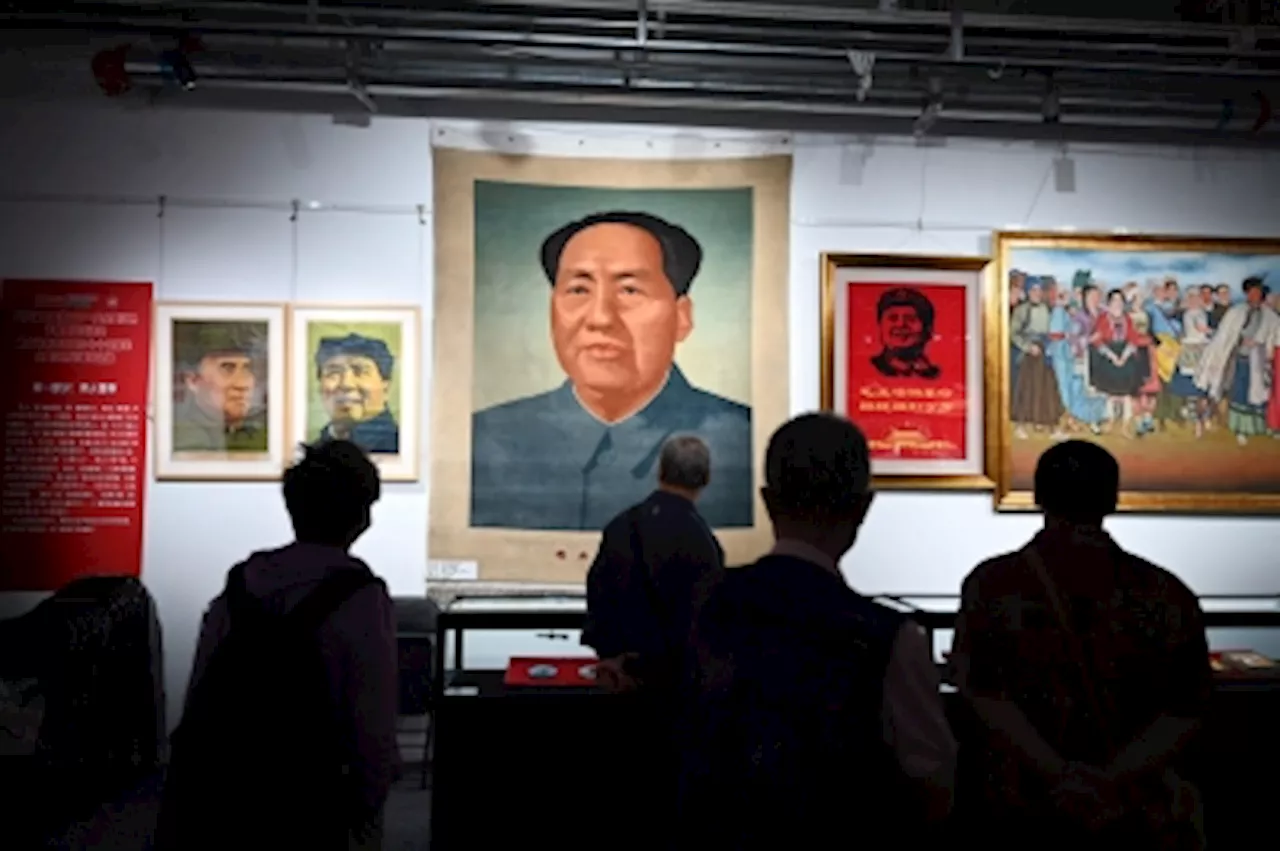 China's 'Red Collectors' Preserve Echoes Of Communist Past