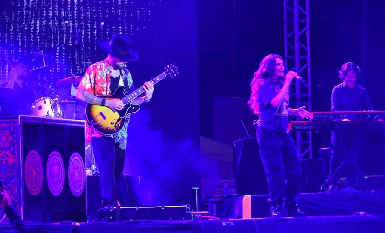 Jesse y Joy llevan al 'Espacio sideral' a sus fans en la Feria de Torreón