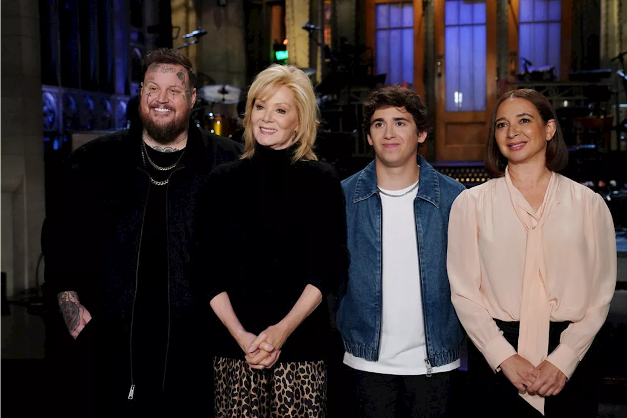 Jane Smart Hosts Saturday Night Live For First Time