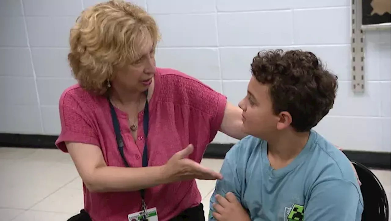 Commack school monitor uses Heimlich maneuver to save choking third grader