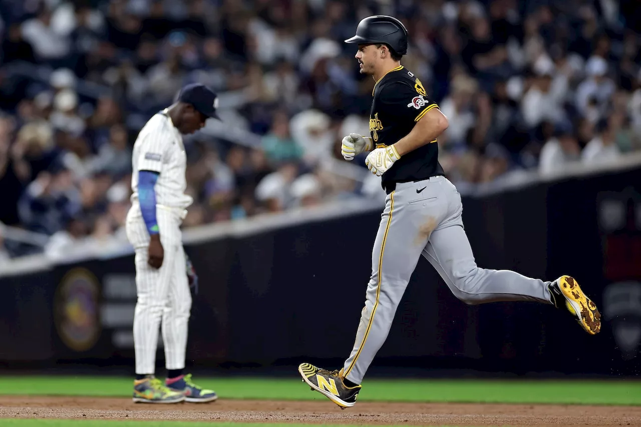 Yankees fall to Pirates as chase for home-field advantage continues