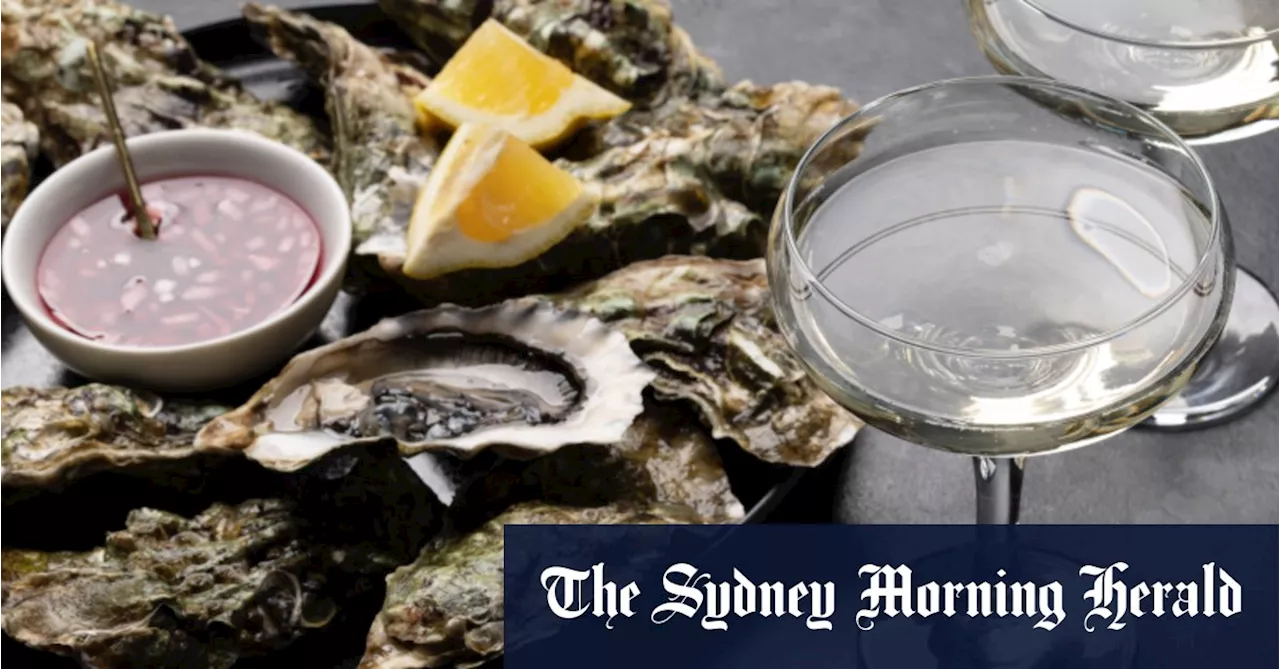 Can drinking alcohol really prevent food poisoning?