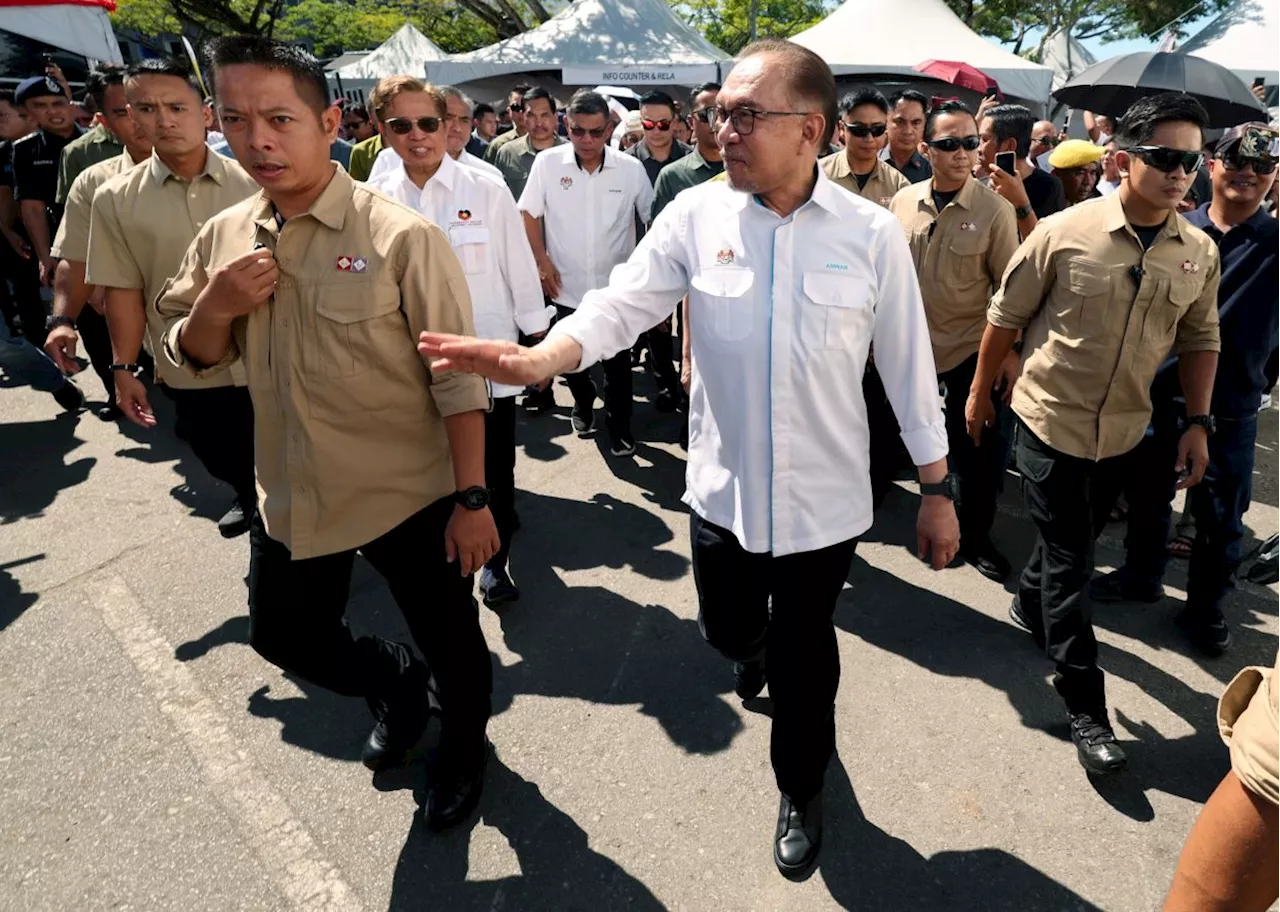 Political stability allows govt to focus on implementing policies for the people, says Anwar