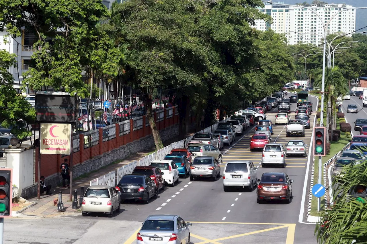 Road closures and traffic detours for Petronas Le Tour De Langkawi in Ipoh