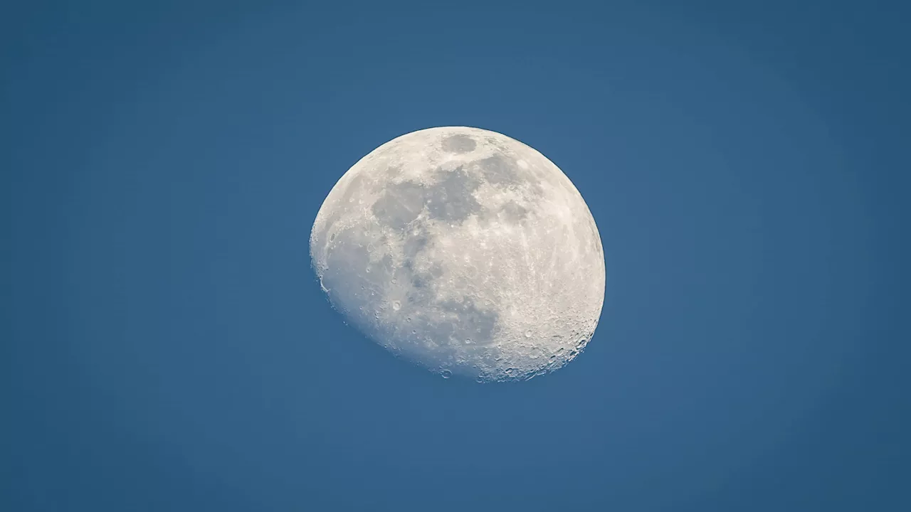 Earth to gain second ‘tiny moon’ tomorrow night before wave of incredible meteor showers