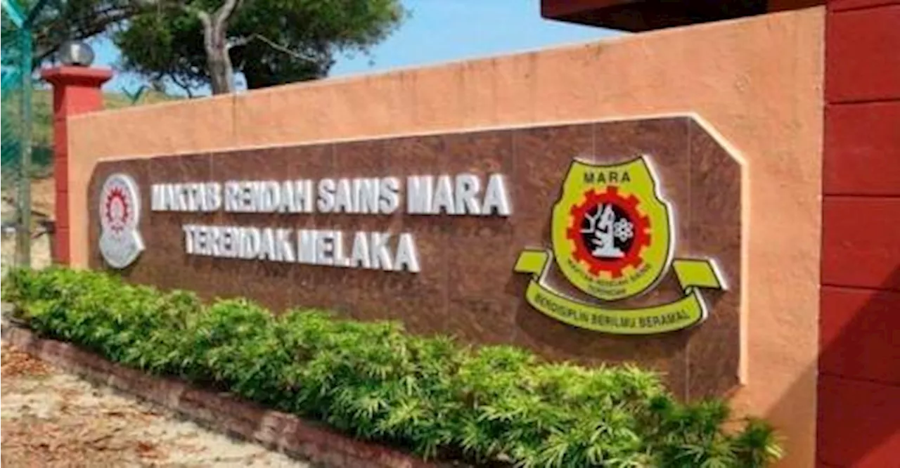 Dewan selera, kafeteria MRSM Terendak di arah tutup 14 hari