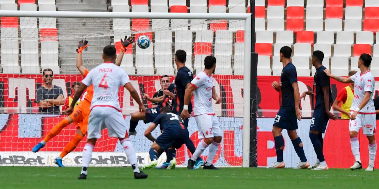 Cosenza, punto di cuore a Bari. Pari Sassuolo-Spezia, occasione Pisa