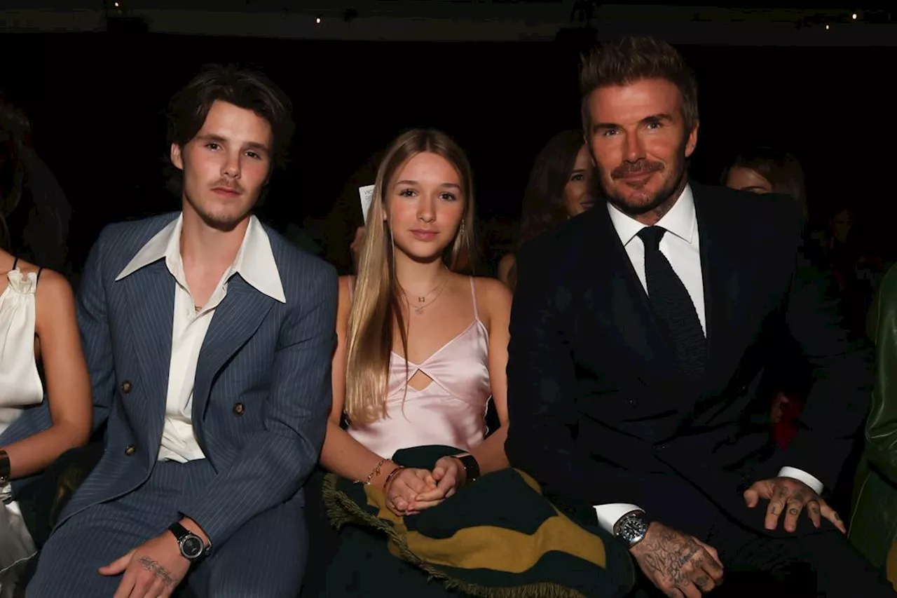 Beckham-familien samlet for Victorias motevisning