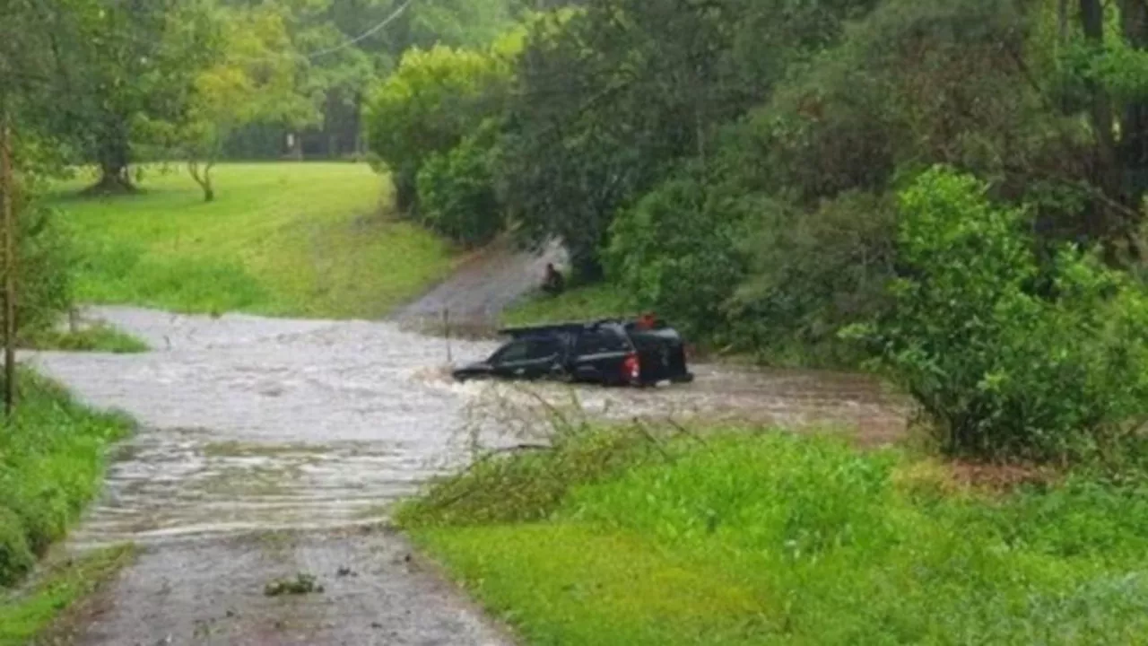 Flood risk downgraded as wild weather eases across NSW north-east