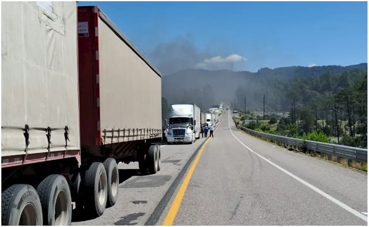 Encuentran cinco cuerpos con impactos de bala tras bloqueos en la Maxipista Culiacán-Mazatlán