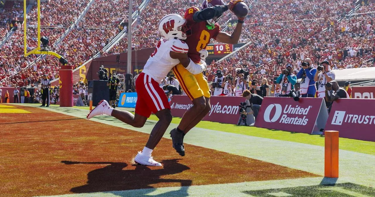 USC overcomes mistakes to rally past Wisconsin for Big Ten win