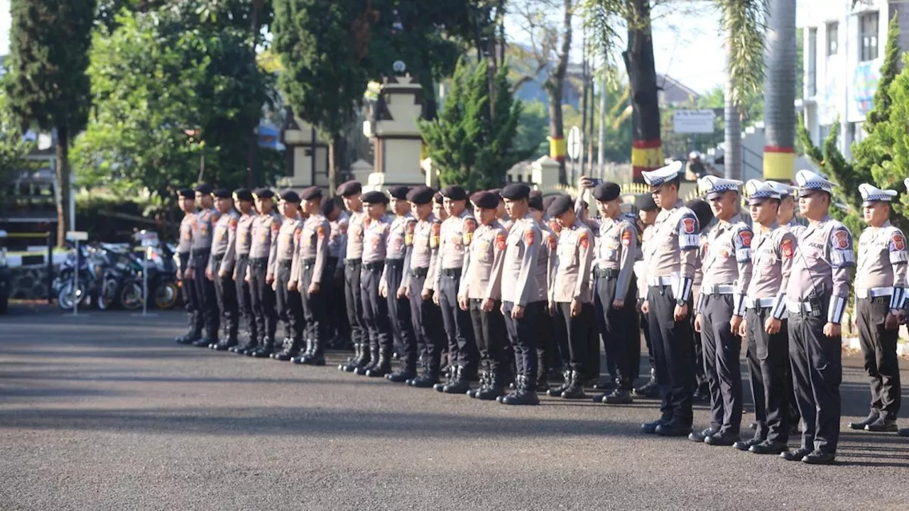 Polres Garut Terjunkan Belasan ‘Bodyguard’ Amankan Calon selama Kampanye Pilkada Garut 2024