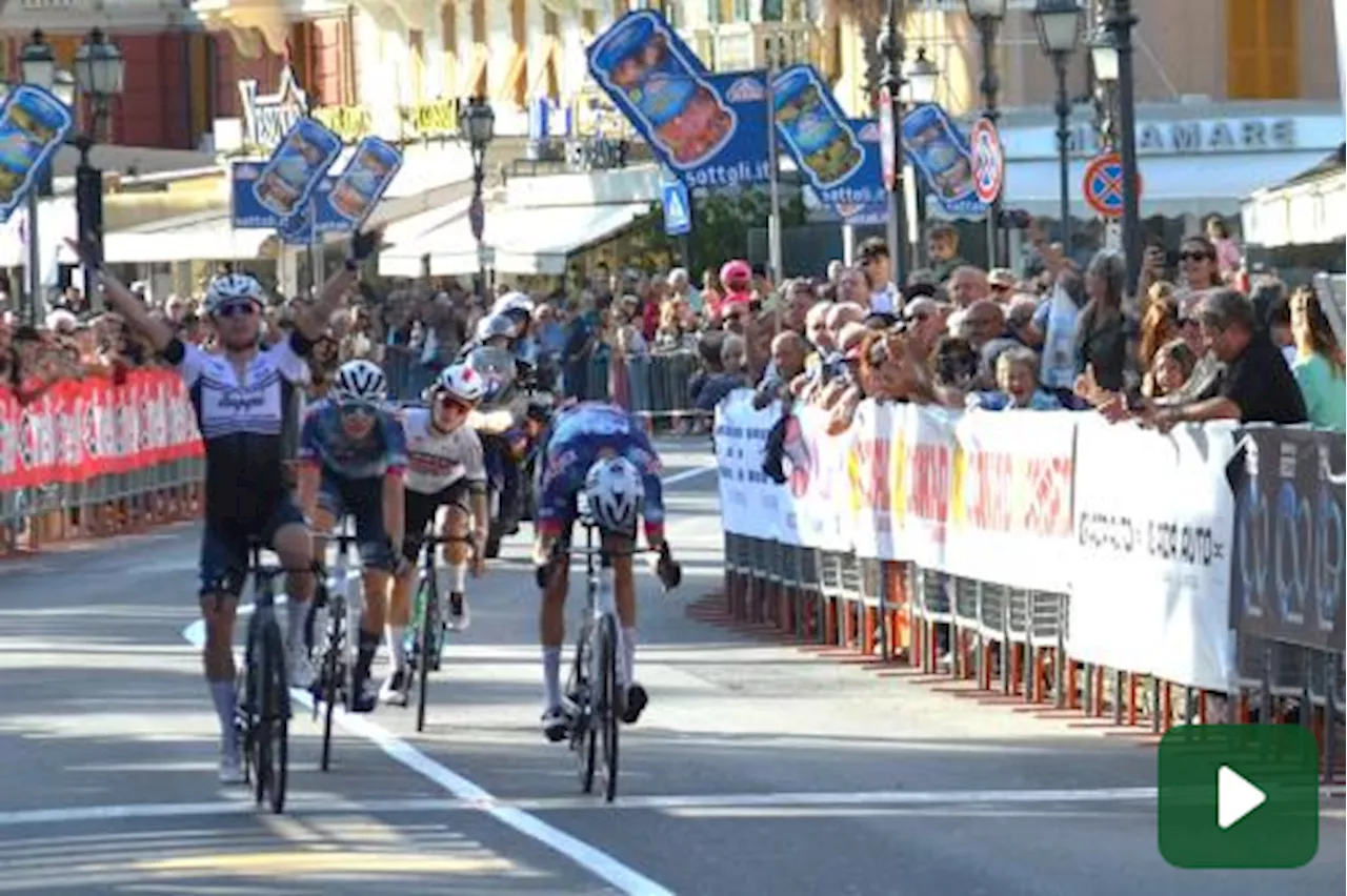 Ciclismo: la Milano-Rapallo all'inglese Wood