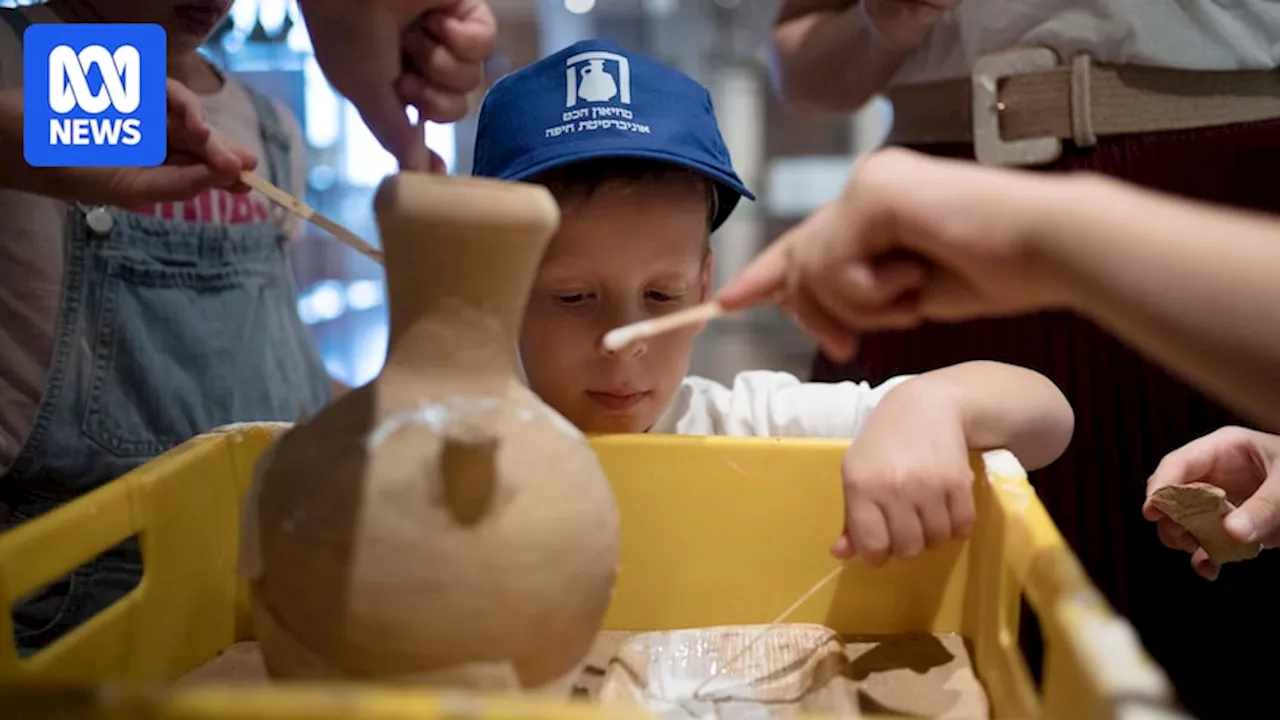 Boy who broke 3,500-year-old Bronze Age jar by accident invited back to Israeli museum