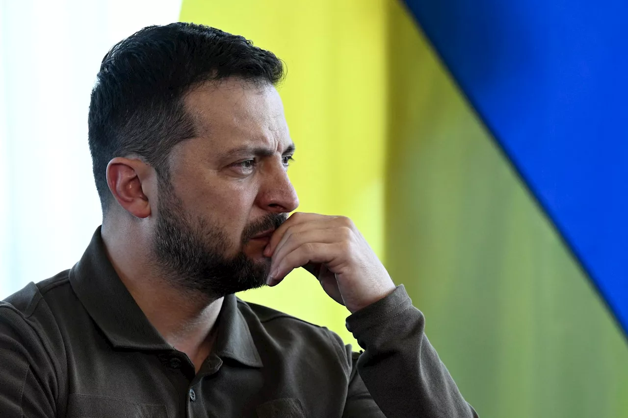 Ucraina, rivoluzione Zelensky: via mezzo governo, cosa succede a Kiev