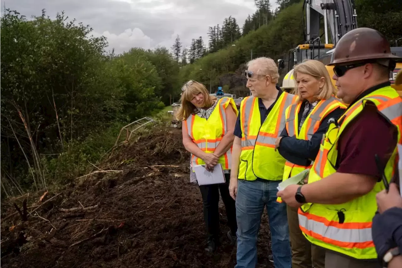 Murkowski pledges federal support for Ketchikan landslide recovery efforts