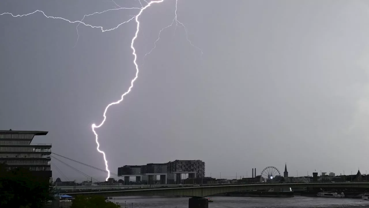 Wetter: NRW erwartet Gewitter und Regen