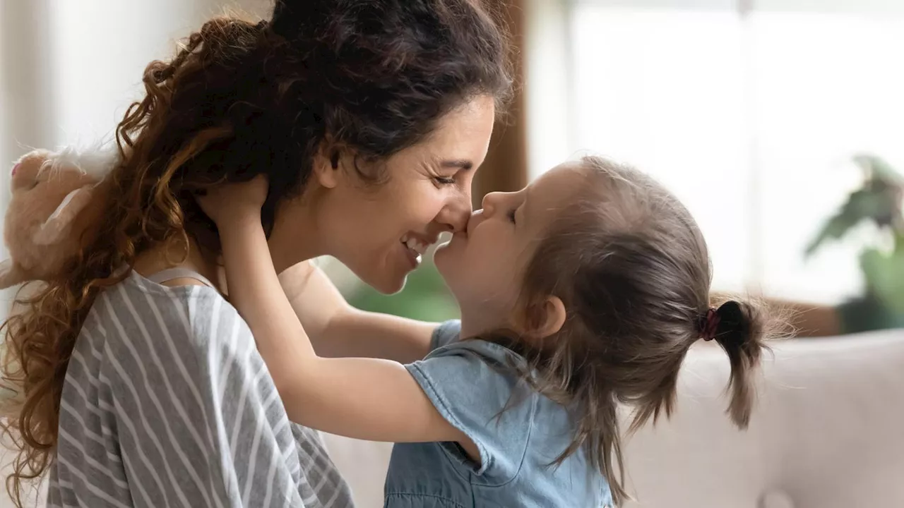 Erziehung: 3 Sätze, die Eltern von emotional starken Kindern häufig sagen