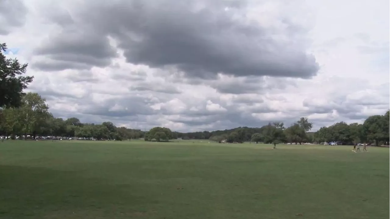 Labor Day under clouds: Austinites embrace cooler weather for outdoor fun