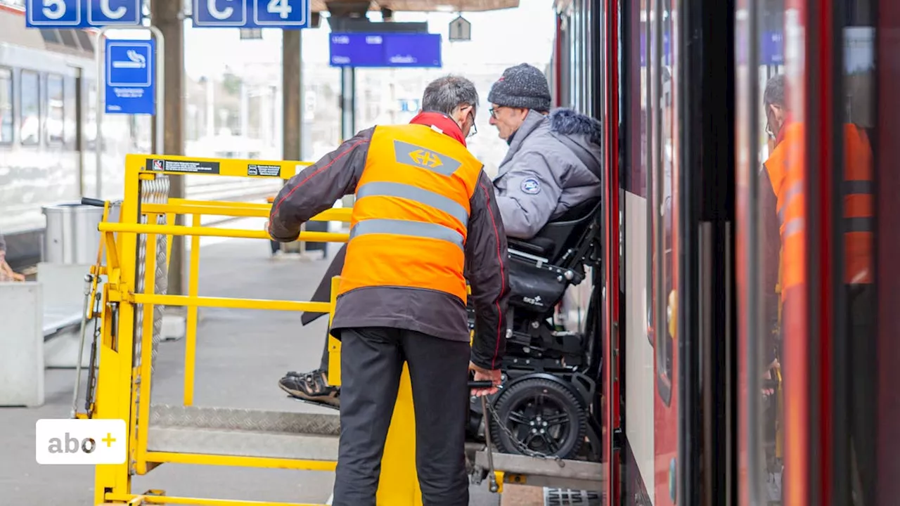 Von wegen Behindertengleichstellung – so viele Bahnhöfe und Bushaltestellen sind im Aargau nicht barrierefrei