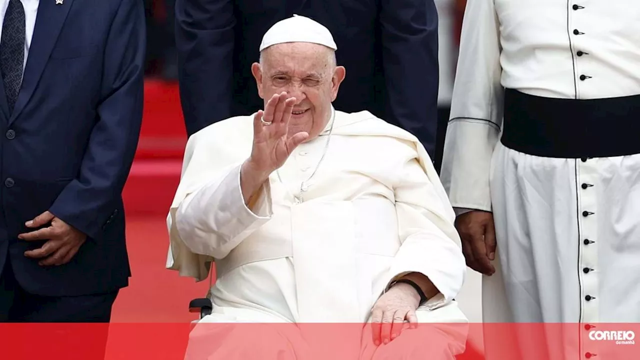 Papa Francisco chega à Indonésia. País com mais muçulmanos do mundo