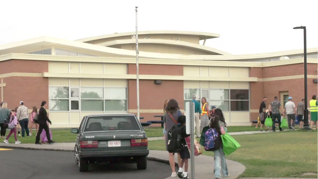 ‘It’s really good to be back’: First day of school in Lethbridge