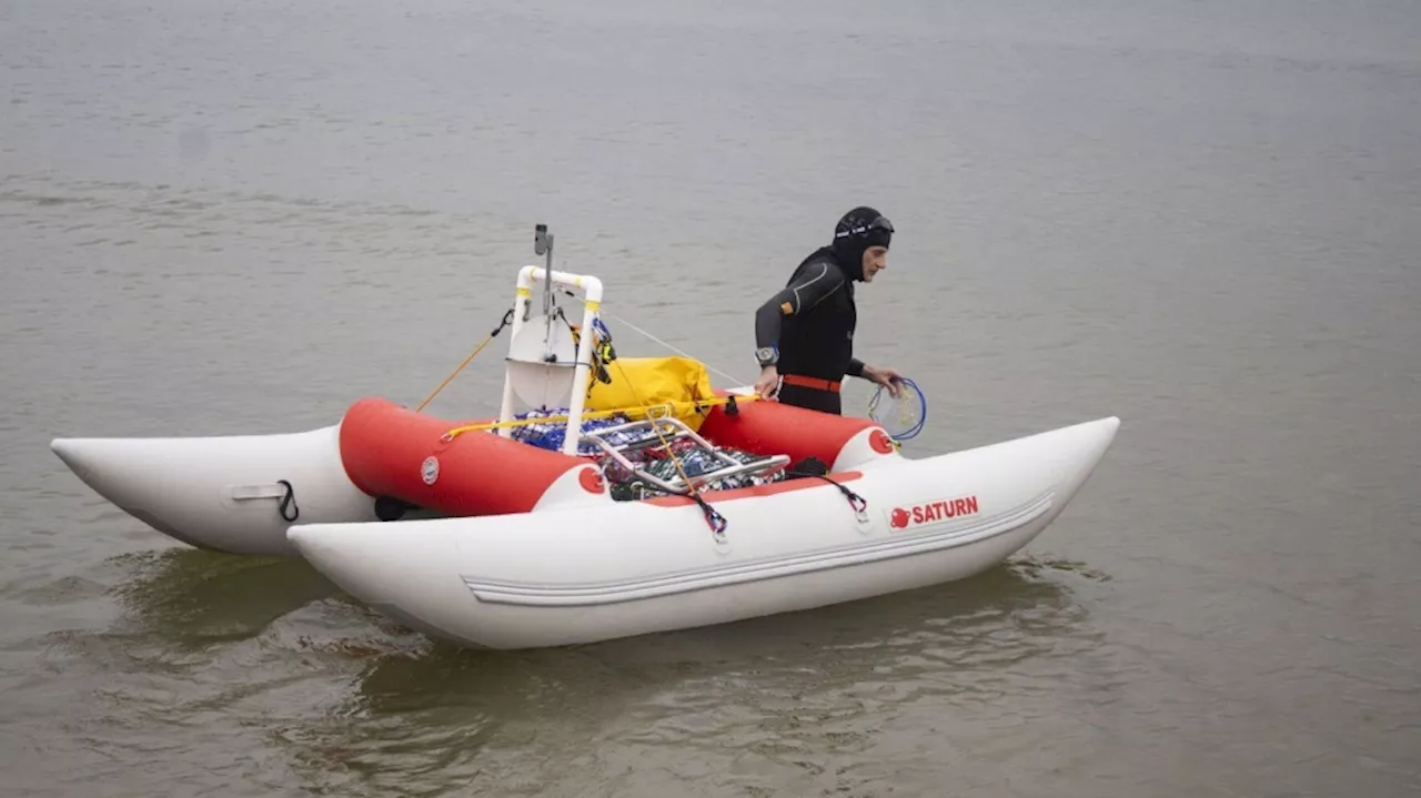 Swimmer known as the The Shark is trying again to cross Lake Michigan
