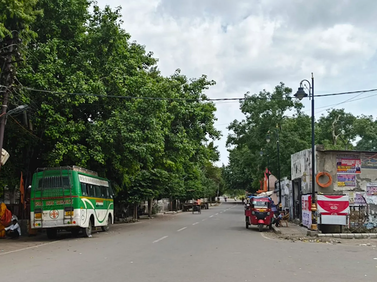 बरेली में तापमान गिरने से मौसम हुआ सुहाना: आसमान में बादल छाए रहने से बारिश जैसा मौसम, आज 11 मिमी बारिश होन...